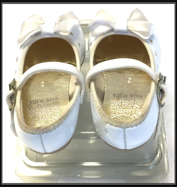 Baby Girls Size 2C WHITE HEART PATENT LEATHER Shoes with Satin Bows *Metal Buckle* SWEET Vintage!