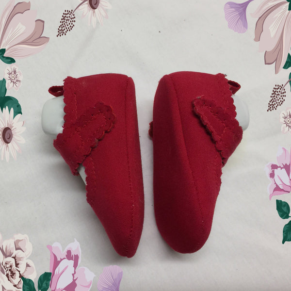 Baby Girls Size 1 RED Cloth Crib Shoes - Clean & Sweet!