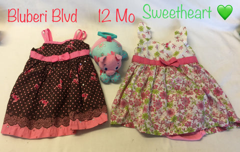 Baby Girls Size 12 Months Vintage Flowery Pretty DRESSES