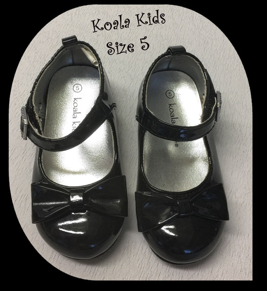 Baby Girls Size 5c BLACK PATENT LEATHER Shoes with Bows *KOALA Brand* SWEET!